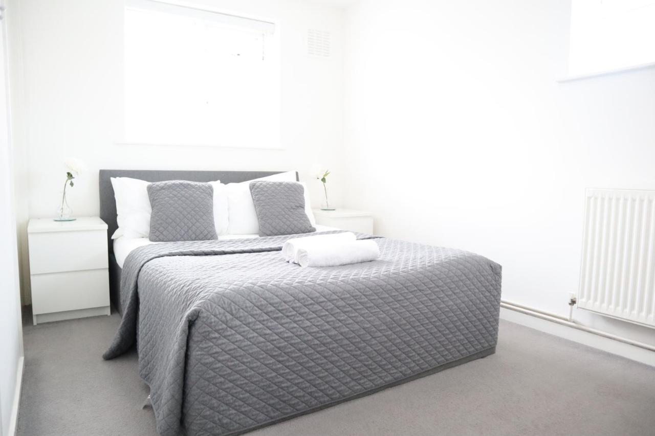 Twelve Thirty Serviced Apartments - Balham ロンドン エクステリア 写真